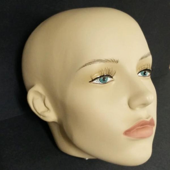 MN-404HEAD Fiberglass Female Realistic Head Attachment - DisplayImporter